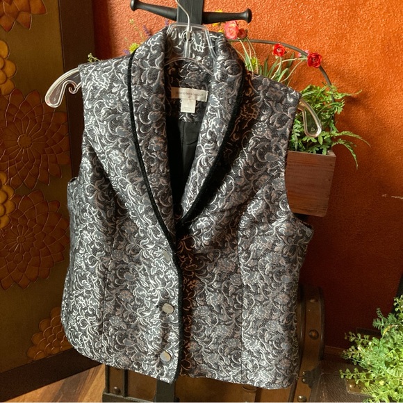 Christopher & Banks SmallMetallic Floral Brocade Vest - Picture 2 of 7